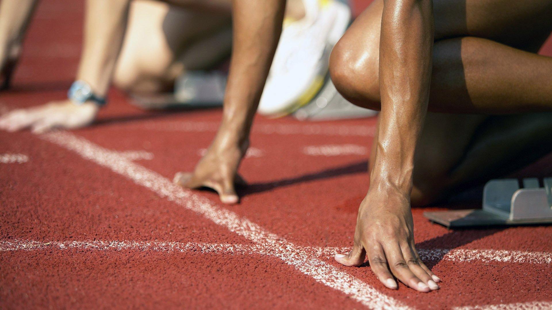 伦敦德比上演戏剧性平局，十人切尔西顽强逼平阿森纳，WWE式冲突点燃斯坦福桥