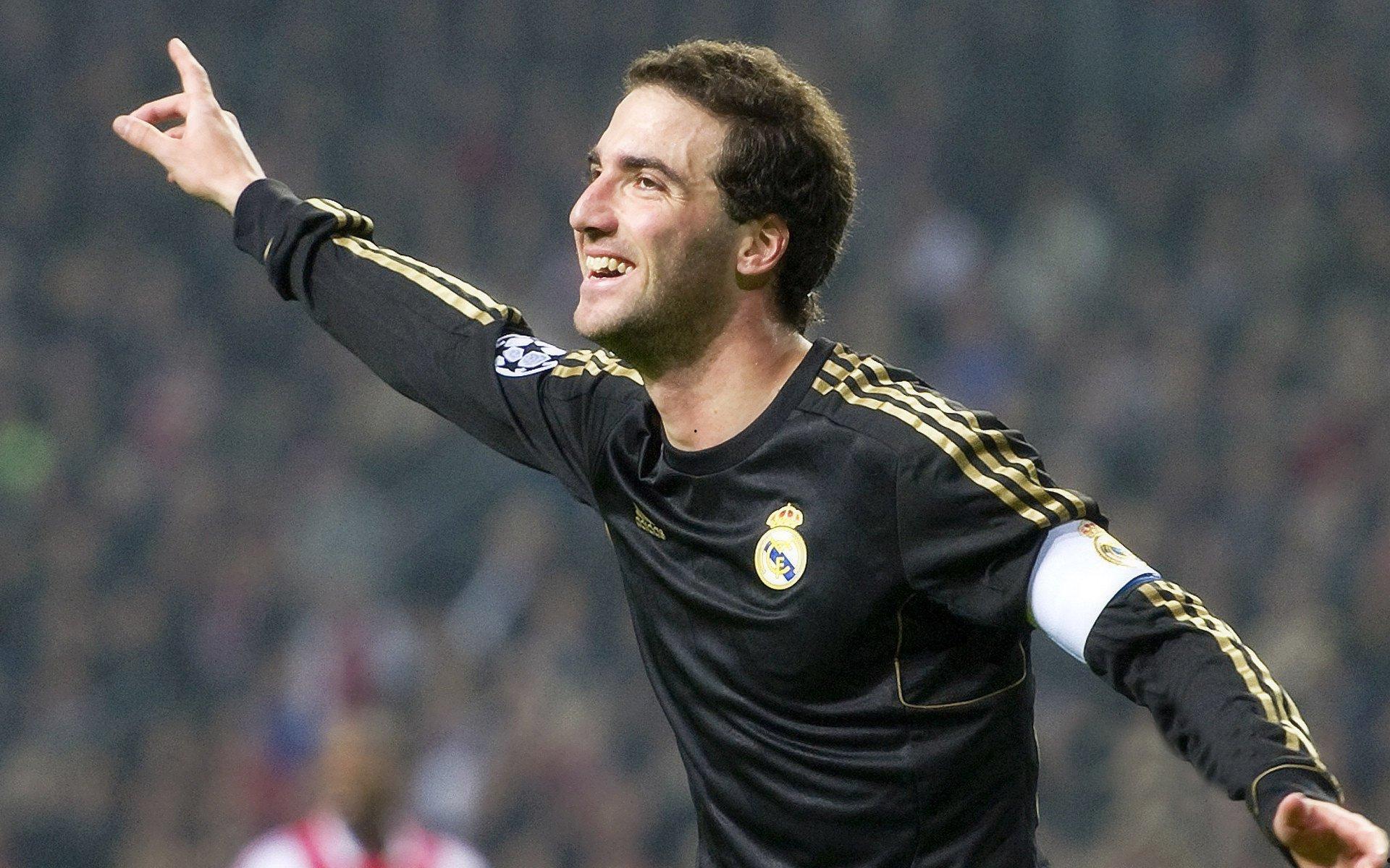 巴萨新星佩德里与曼联核心拉什福德国家队表现亮眼,欧洲杯预选赛双双建功